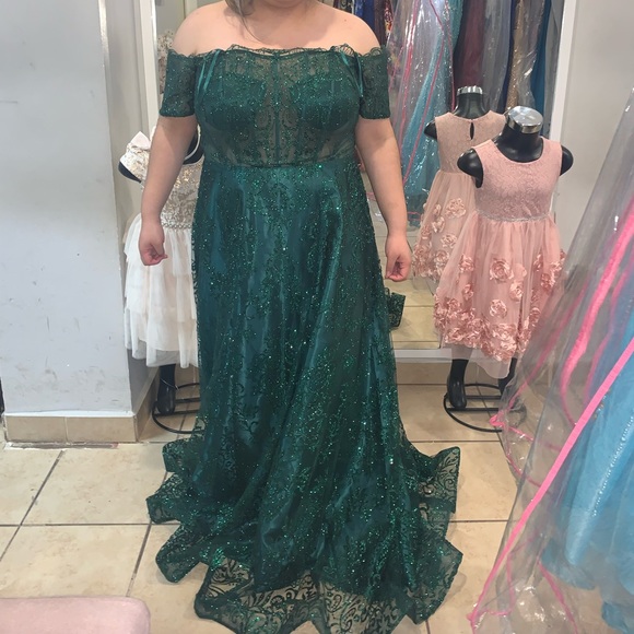 Emerald Green, Size 18(XL), Brand: LaDivine - Picture 4 of 4